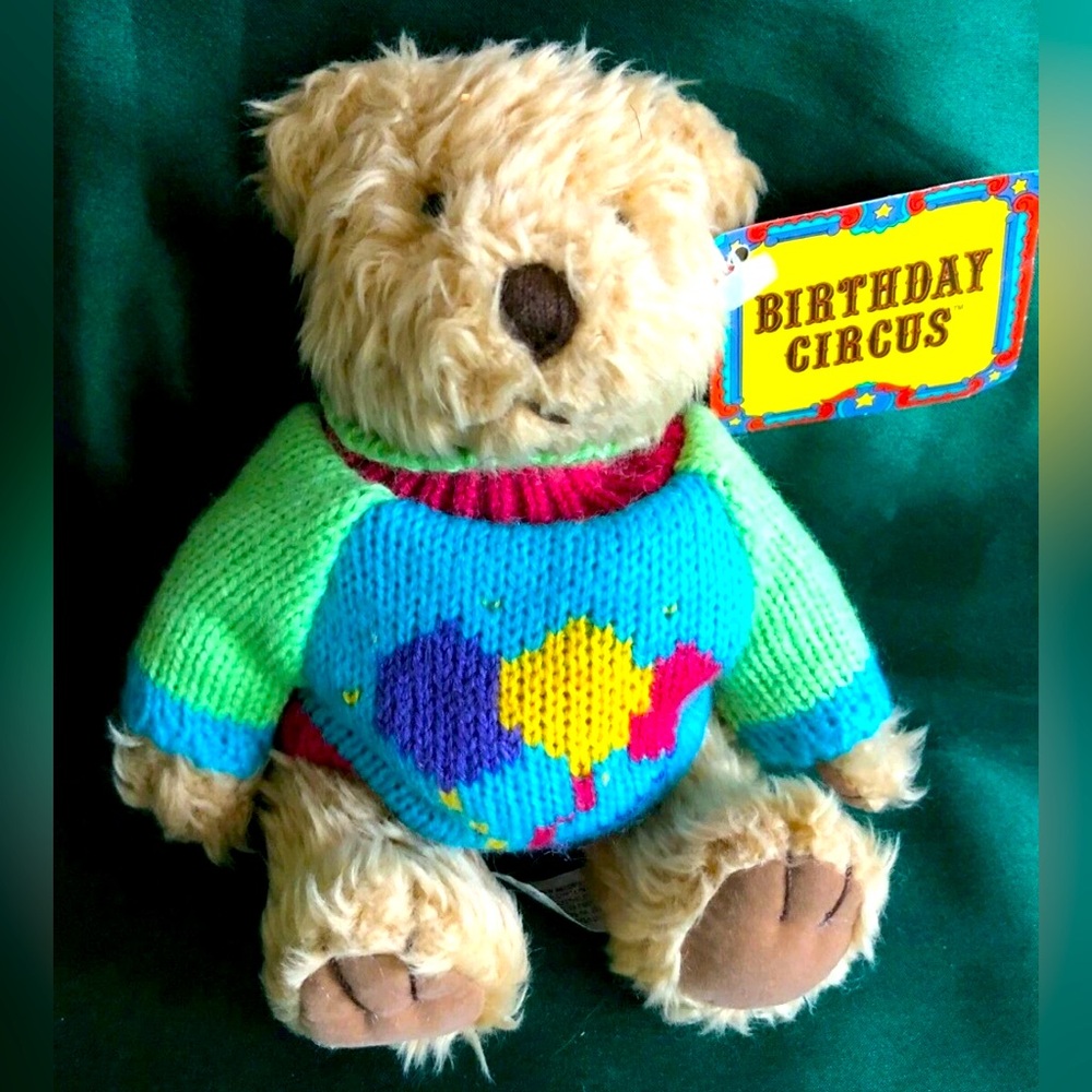 Plush Teddy Bear with Colorful Sweater RUSS BERRIE  - 5" SITTING BEAR